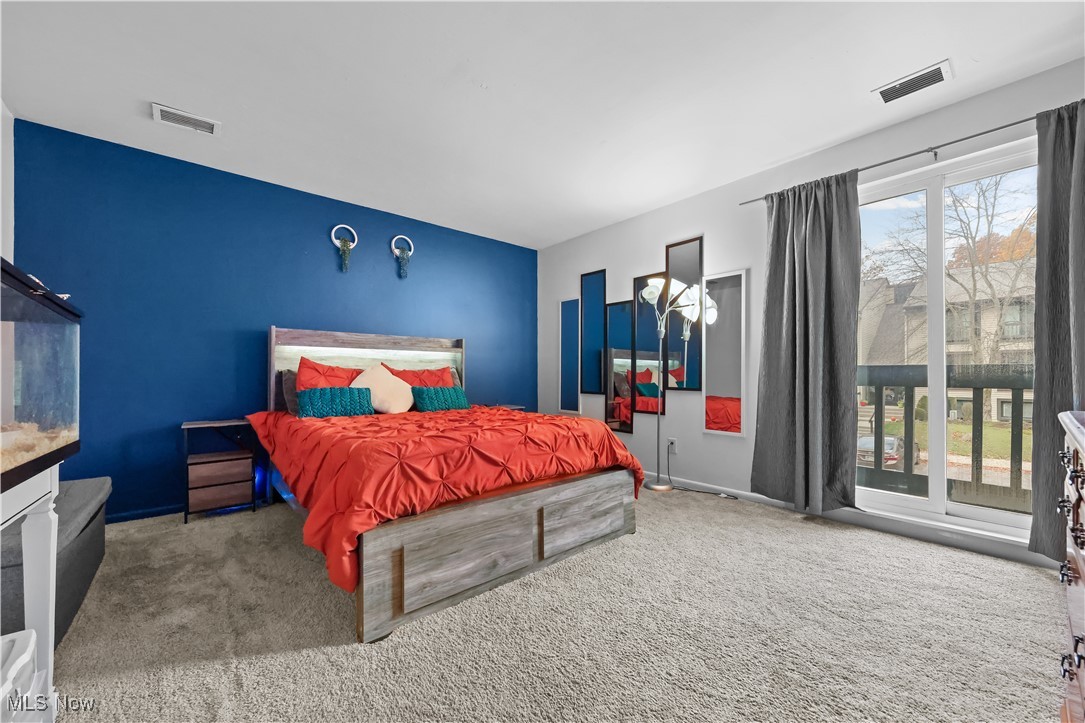 Oak Knolls Condo - Residential