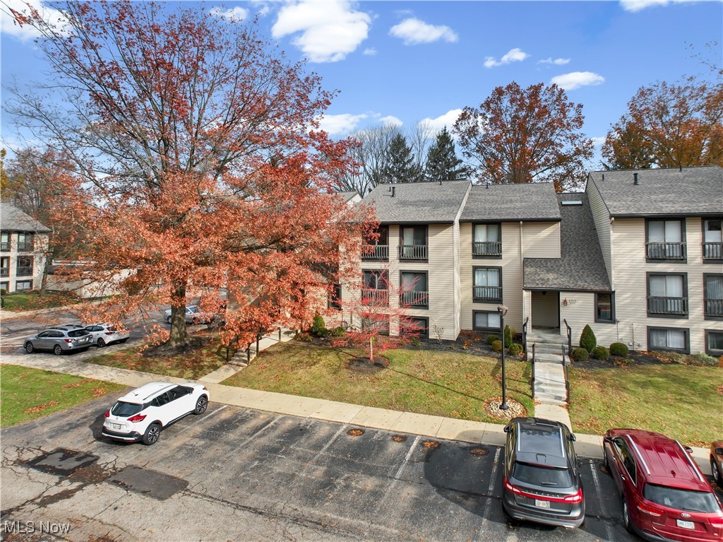 Oak Knolls Condo - Residential