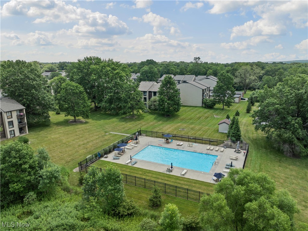 Oak Knolls Condo - Residential