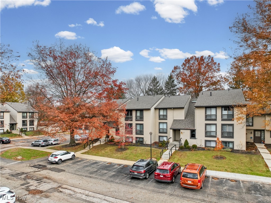 Oak Knolls Condo - Residential