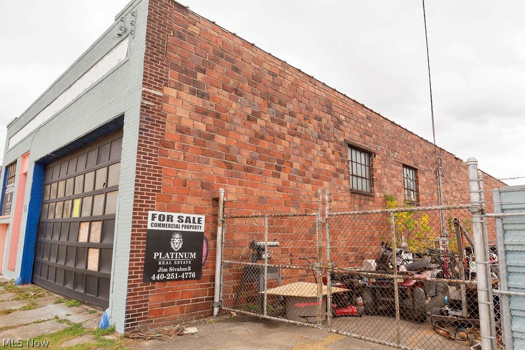 Fisk - Commercial Sale