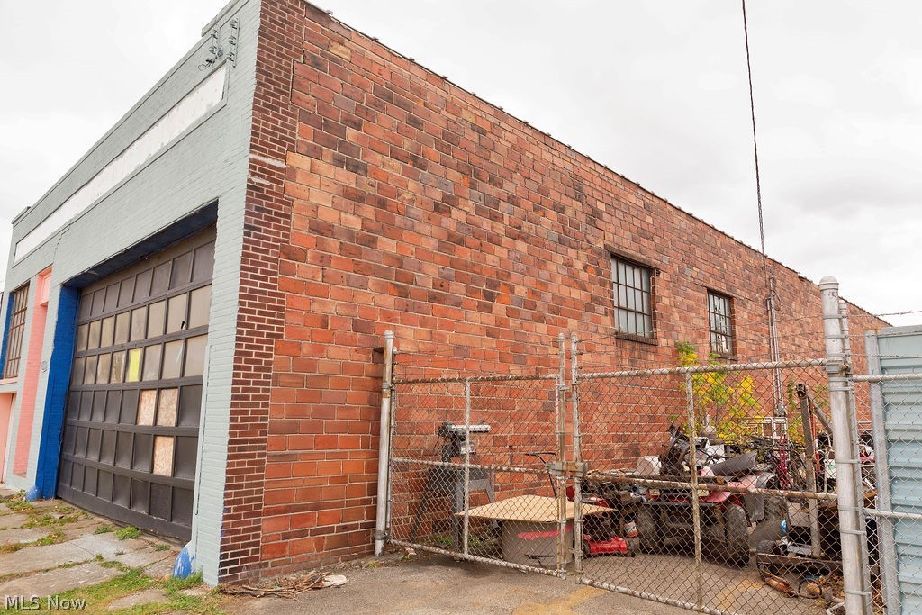 Fisk - Commercial Sale