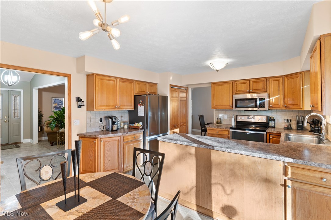 Hunting Mdws 06 - Residential