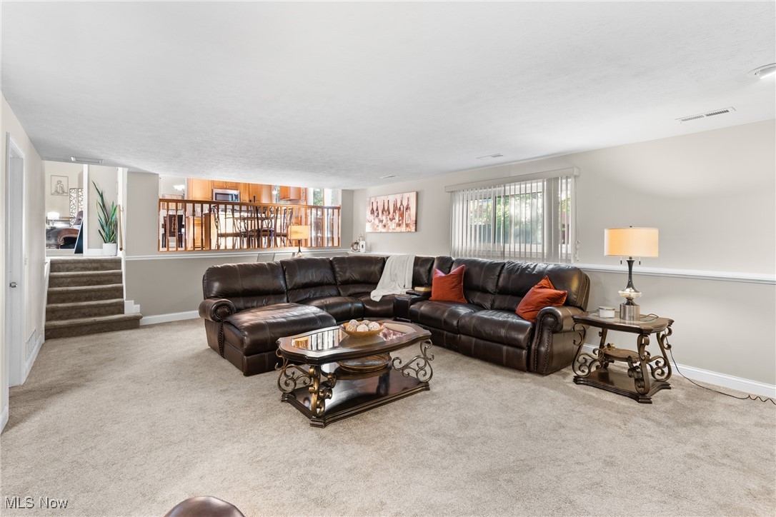 Hunting Mdws 06 - Residential