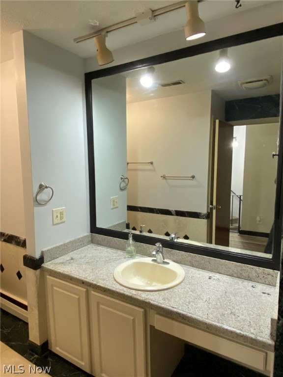 Rustic Acres - Residential Lease