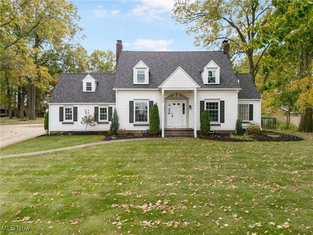 Photo of 2612 21st Street NW, Canton, OH 44708 (MLS # 5168729)