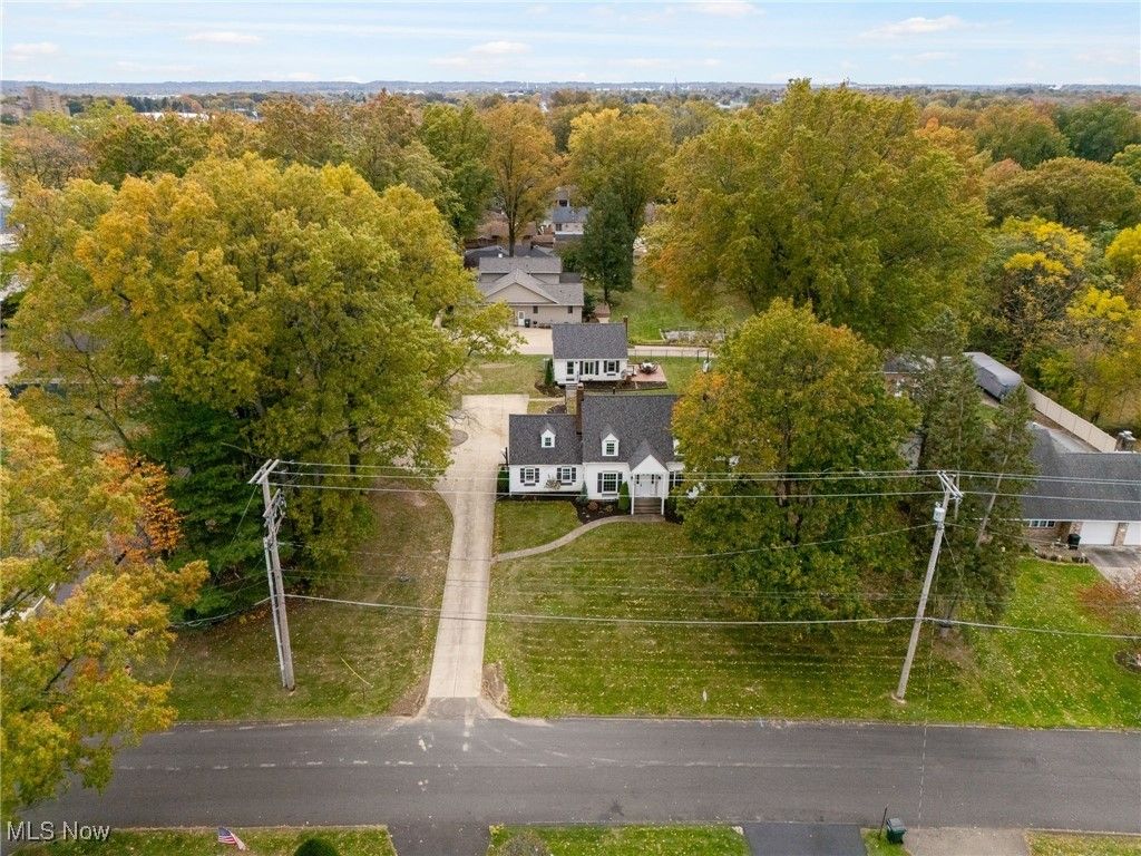 Photo of 2612 21st Street NW, Canton, OH 44708 (MLS # 5168729)