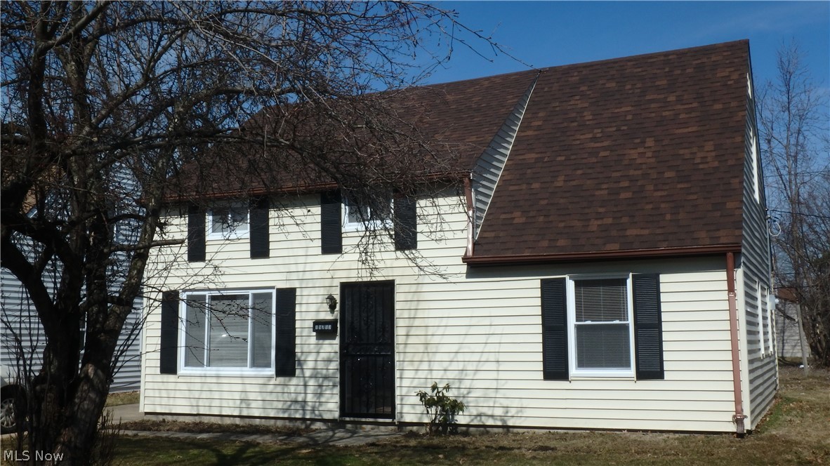 Robert Dvoraks Brentwood Village - Residential