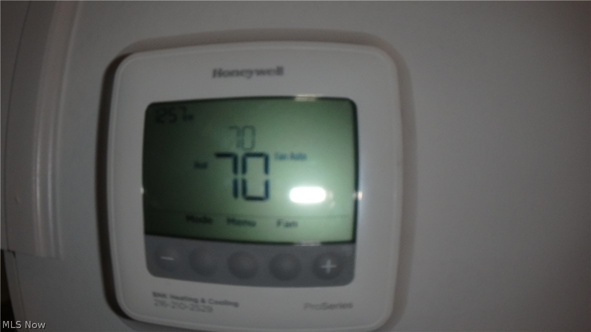 Robert Dvoraks Brentwood Village - Residential