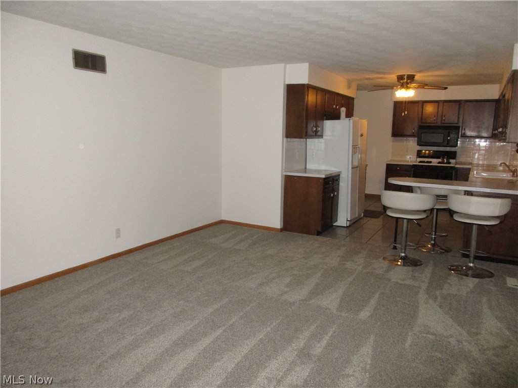 1st Add Walnut Shad - Residential