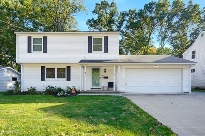 229 Pinehurst Road Munroe Falls OH 44262