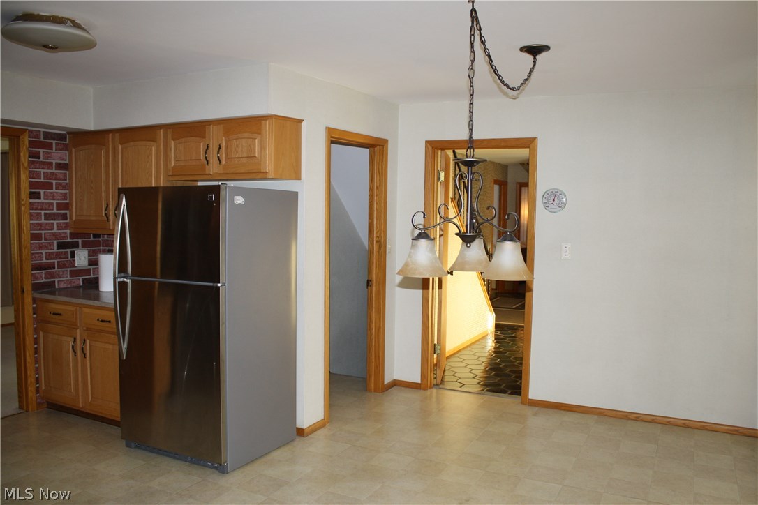 WHITE OAKS - Residential