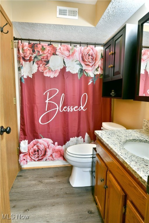 Lake Pointe Condo - Residential