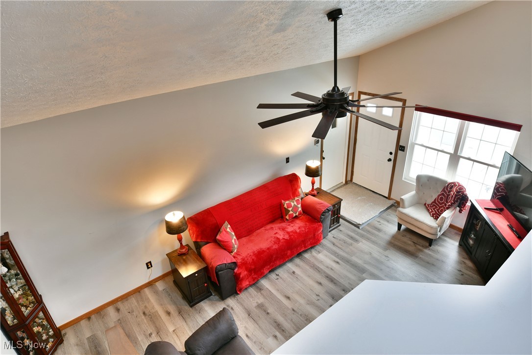 Lake Pointe Condo - Residential