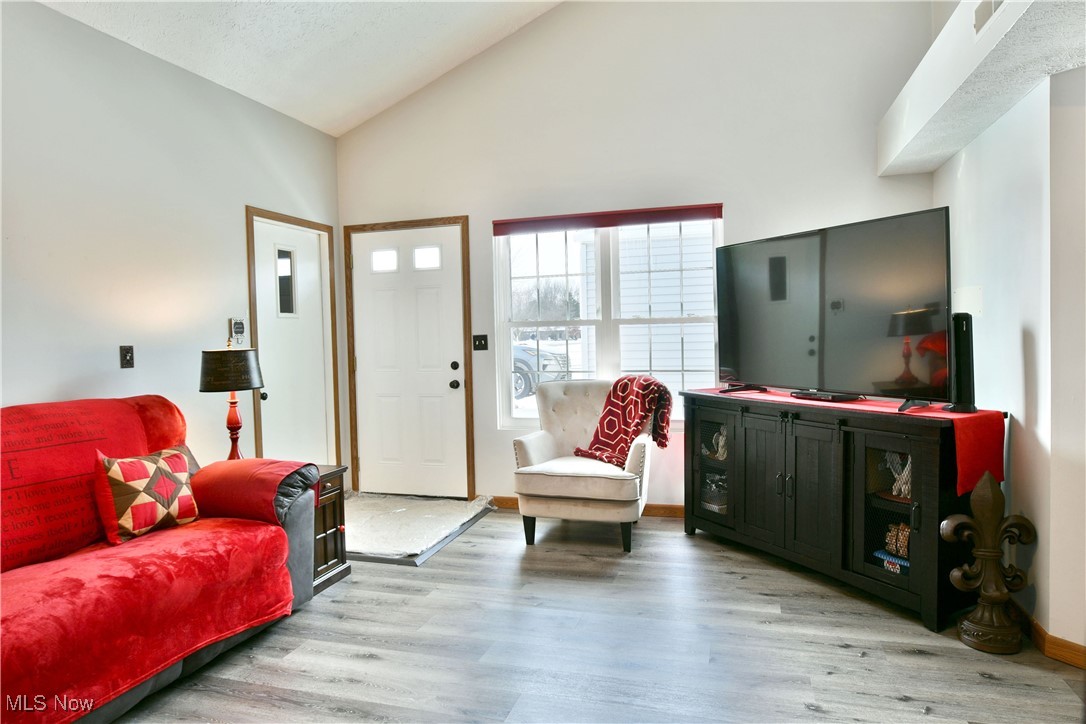 Lake Pointe Condo - Residential