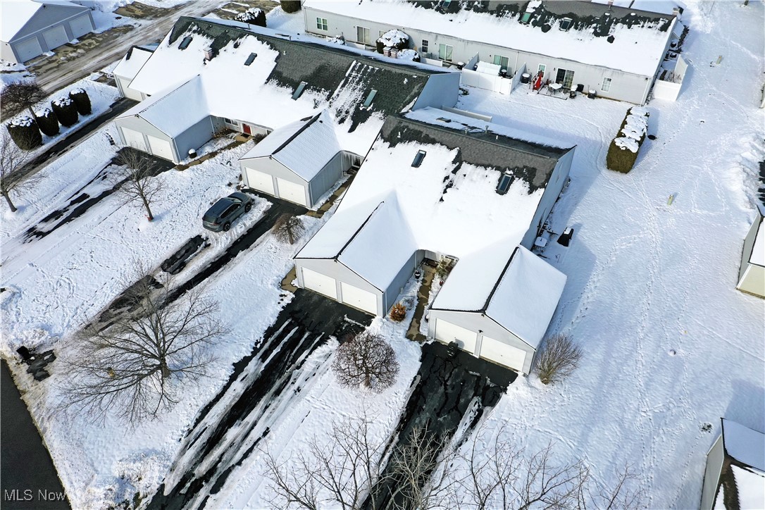 Lake Pointe Condo - Residential