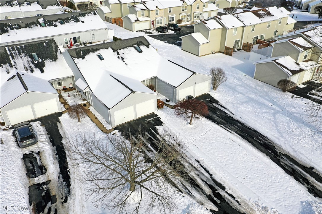 Lake Pointe Condo - Residential