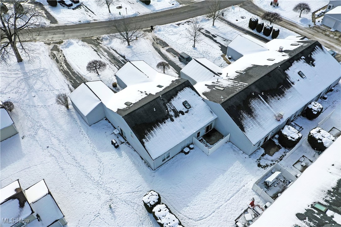 Lake Pointe Condo - Residential