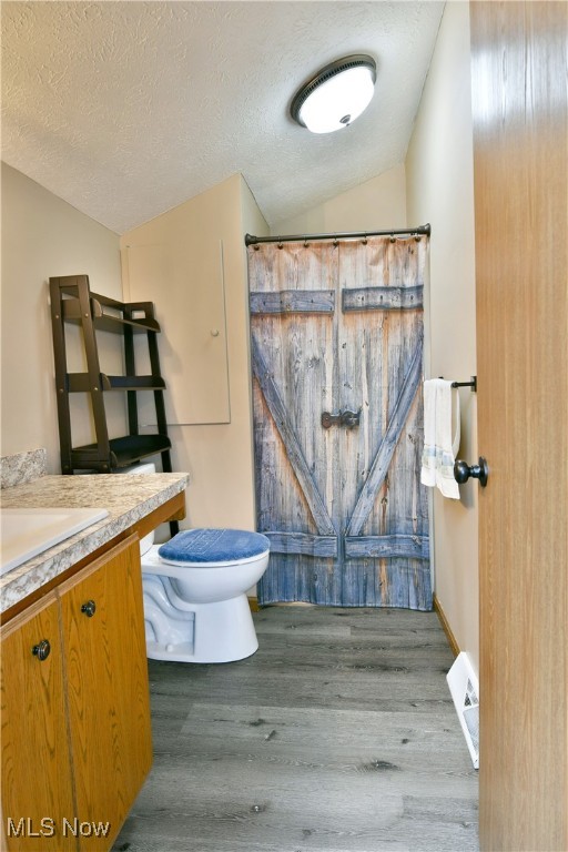 Lake Pointe Condo - Residential