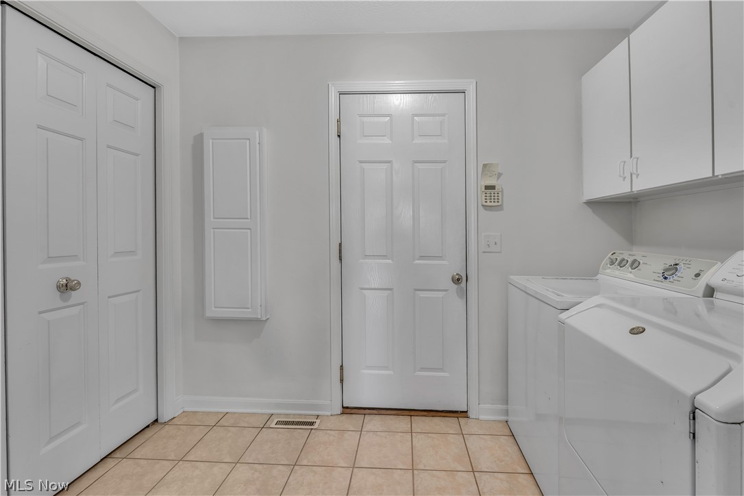 Warren Country Club Villas - Residential
