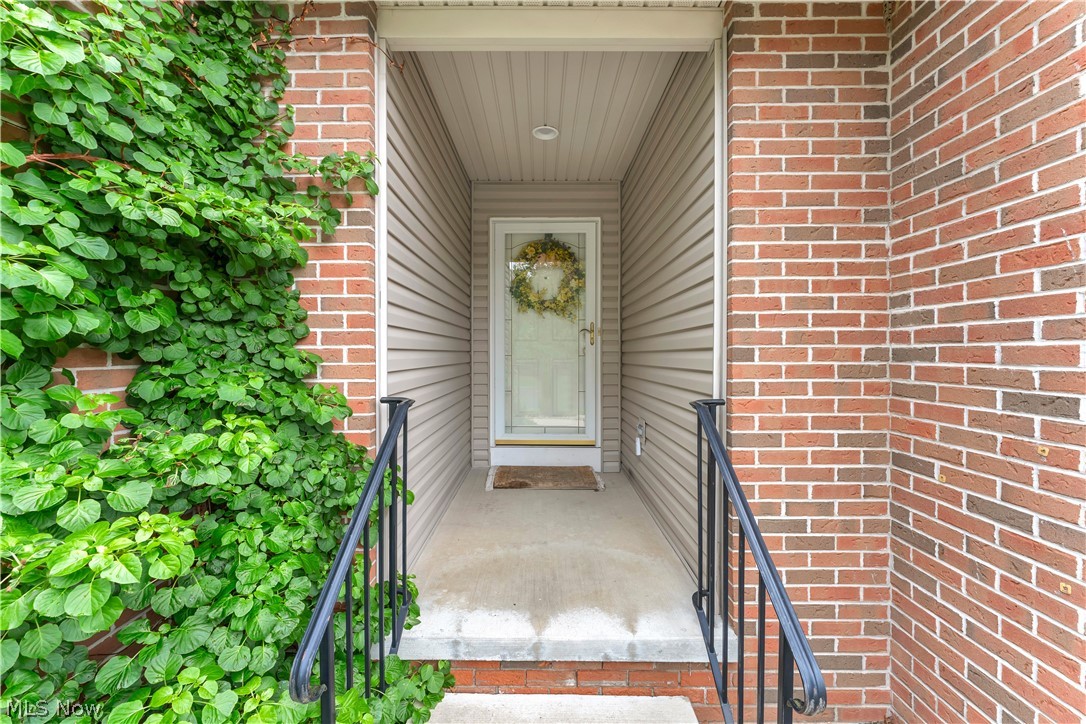 Warren Country Club Villas - Residential