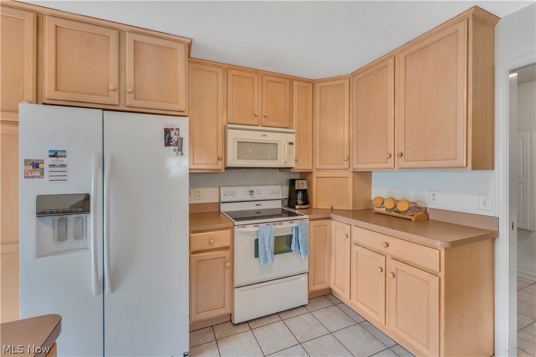 Warren Country Club Villas - Residential