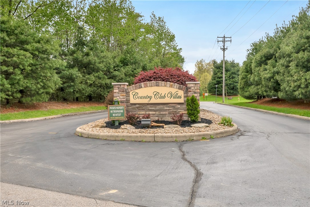 Warren Country Club Villas - Residential