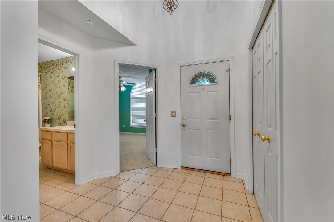 Warren Country Club Villas - Residential