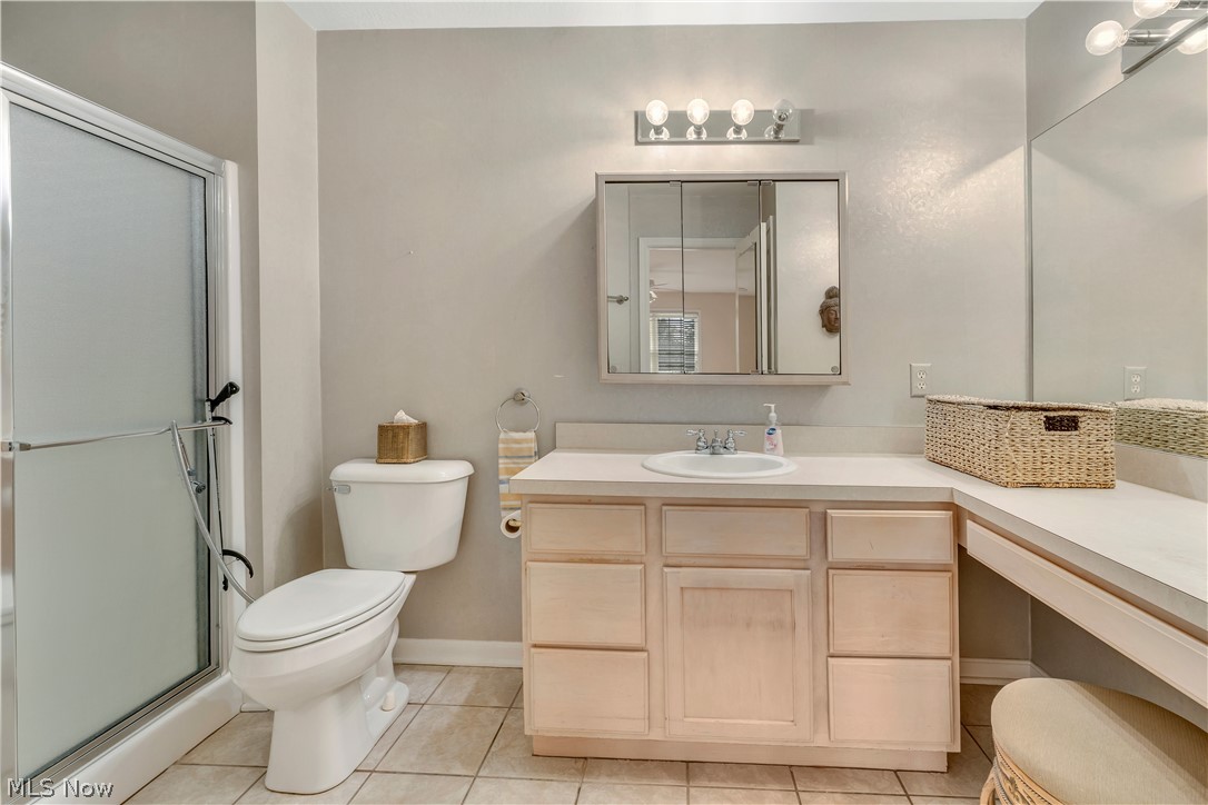 Warren Country Club Villas - Residential