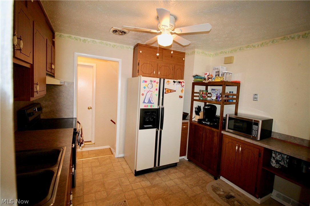 Metro Park Estates - Residential Lease