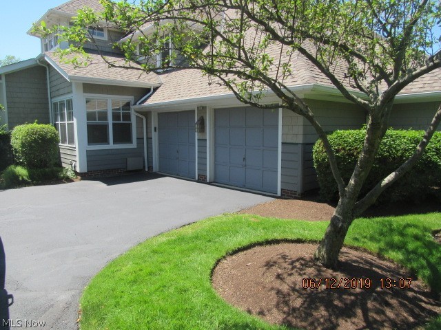 Great opportunity to own a unit in this popular complex. Not many units are ever for sale here. Make this unit your own and pick out the finishes and have plenty of equity afterwards. Could very easily be turned into a three bedroom unit. Steps away from the lake and with dock and river views this a chance that you just cant pass up.