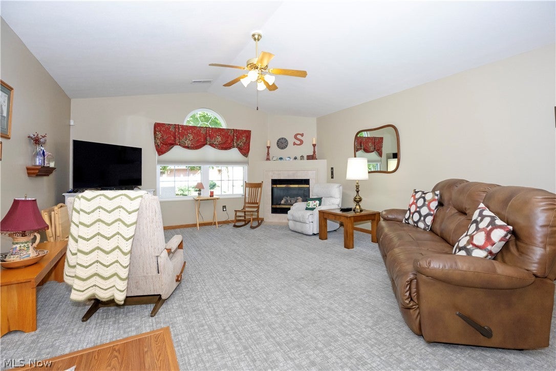 3166 Bayberry Cove