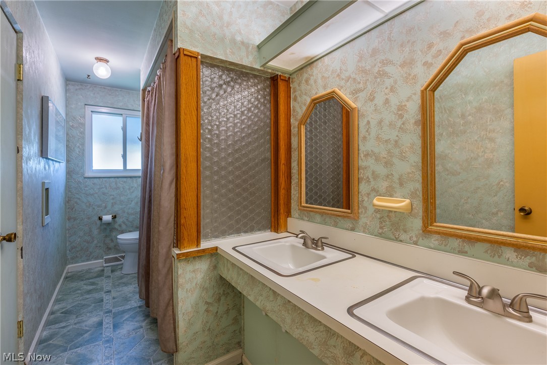 Crofton Overlook - Residential