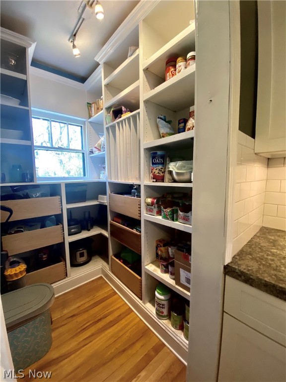 John Larsen Realty Cos Sub #1 - Residential