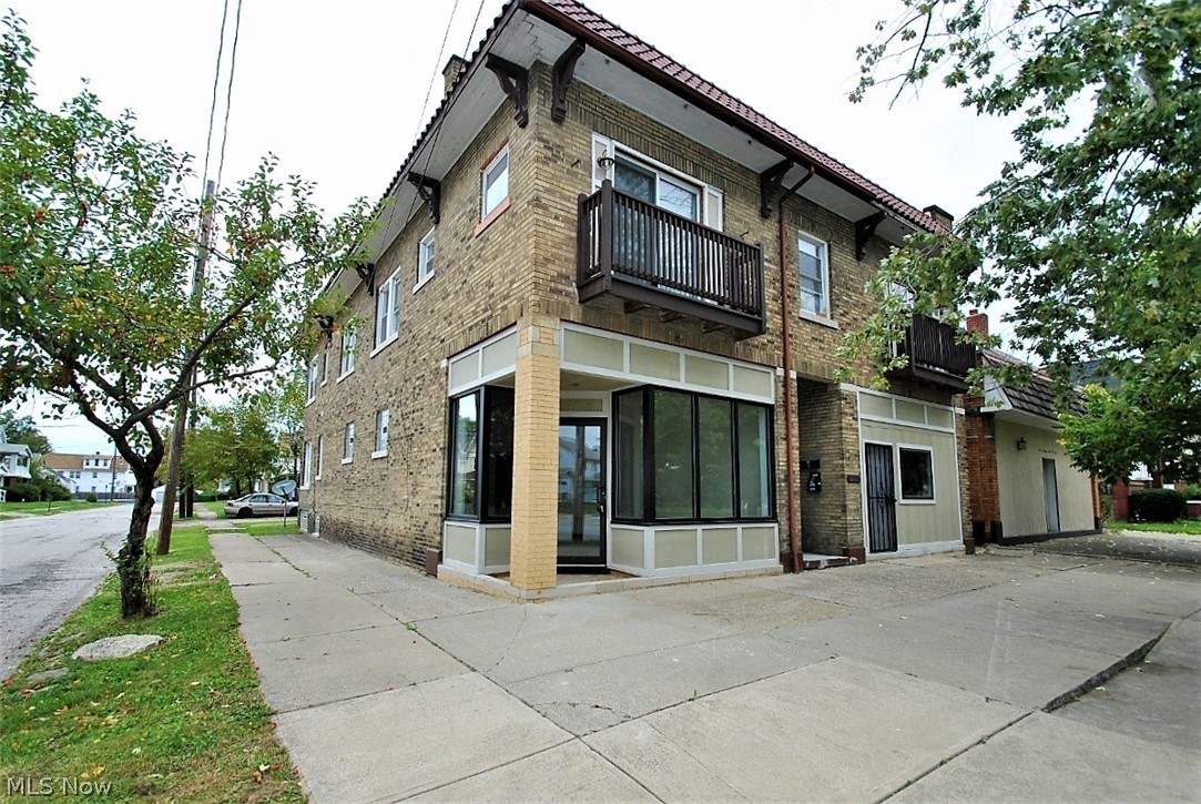 Amazing income opportunity in the Waterloo Arts District! Caddy corner from the legendary Grovewood Tavern, there is so much to do, see, hear, taste, and feel in this oh-so-hip part of town. 2 storefront, office, or studio spaces are on the 1st story, and above them are 3 residential units (two 2 bedrooms, and a 1 bedroom). Gorgeous hardwood floors and many updates throughout. This strong brick building is situated on a corner lot with a 3 car garage, as well as 3+ spaces for cars to park in the driveway. Do not miss out on this fabulous opportunity in this desirable location! Close to Freeways, hospitals, major universities, downtown, Lake Erie and more!