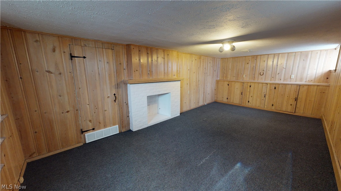 Shore Rest Allotment Companys - Residential