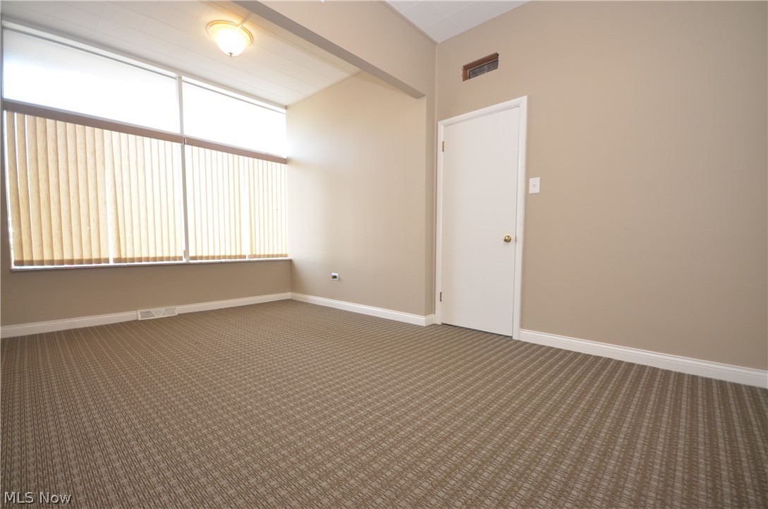 New England Park - Commercial Lease