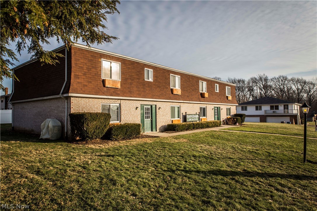 Village/Hartville - Residential Lease