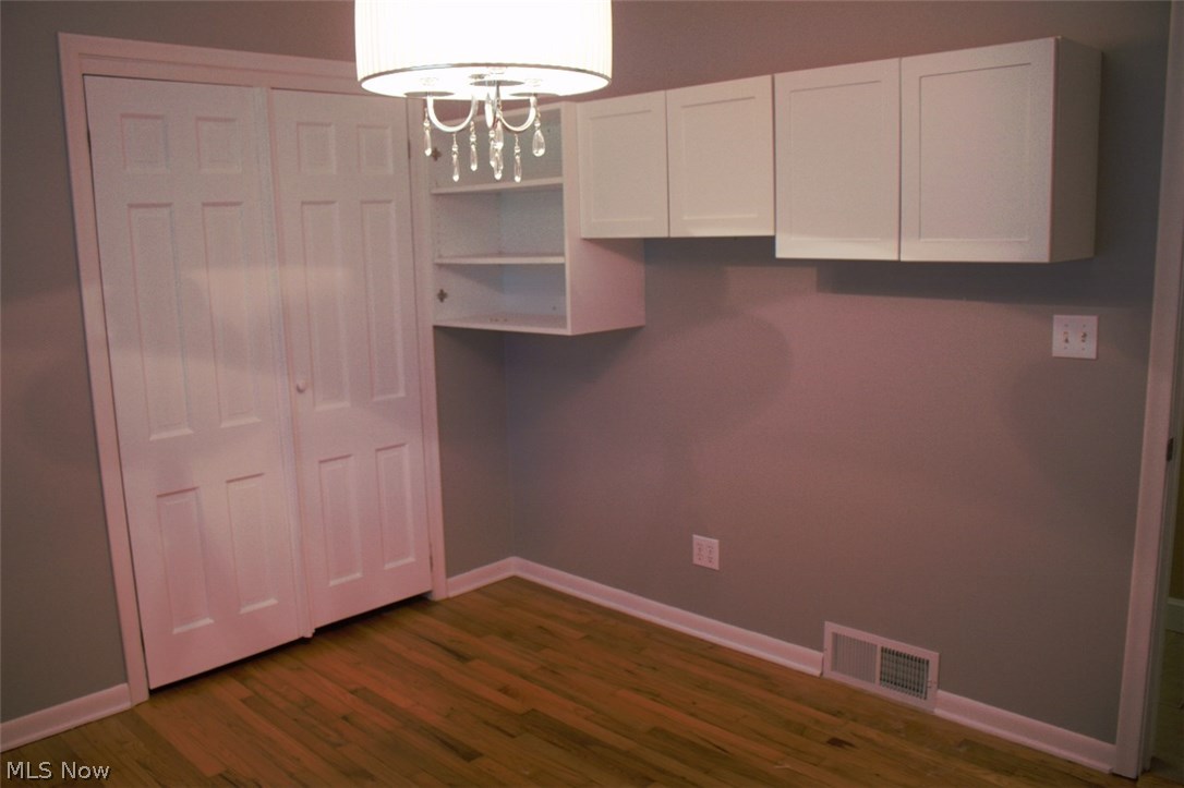 Jamestown Village - Residential