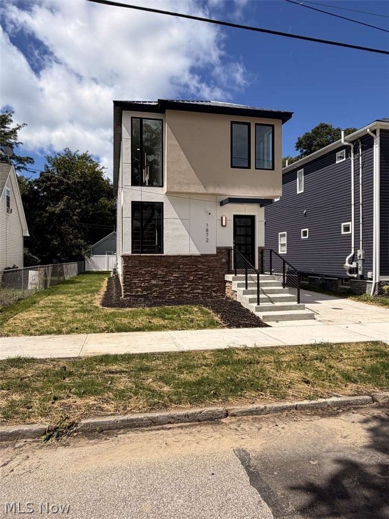 1872 W 57th Street