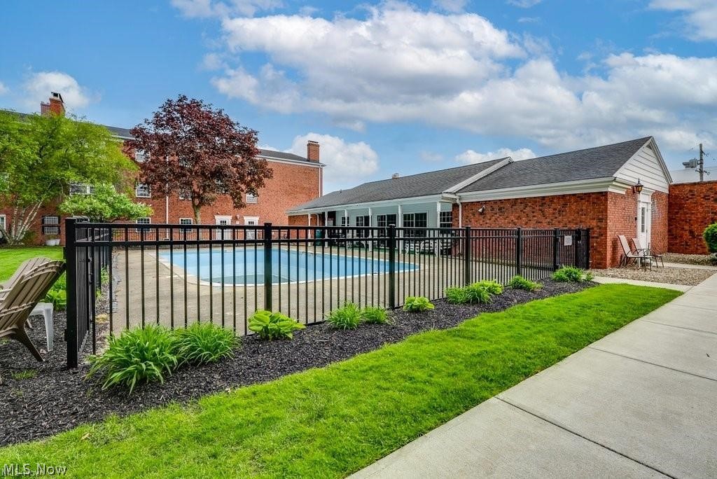 Heritage House - Residential