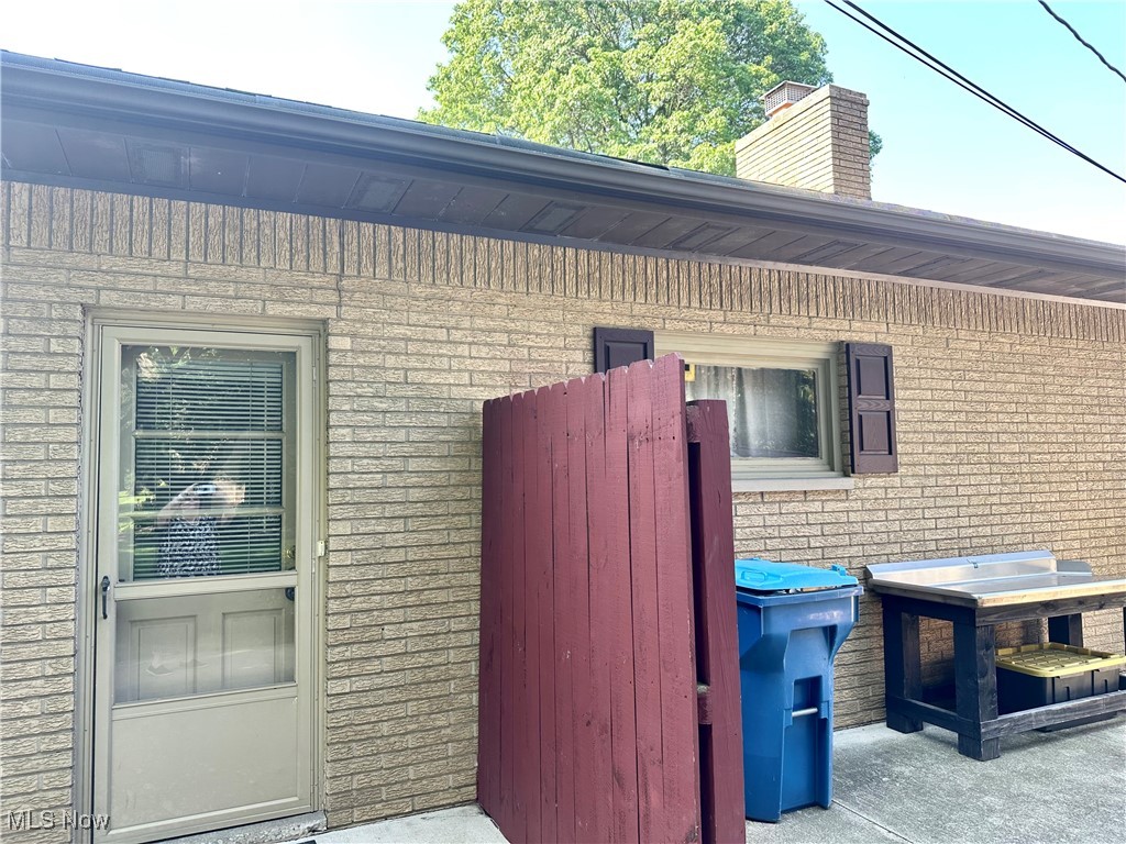 2288 Ritz Manor Drive, Uniontown, Ohio image 47