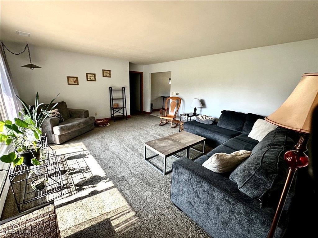 2288 Ritz Manor Drive, Uniontown, Ohio image 13