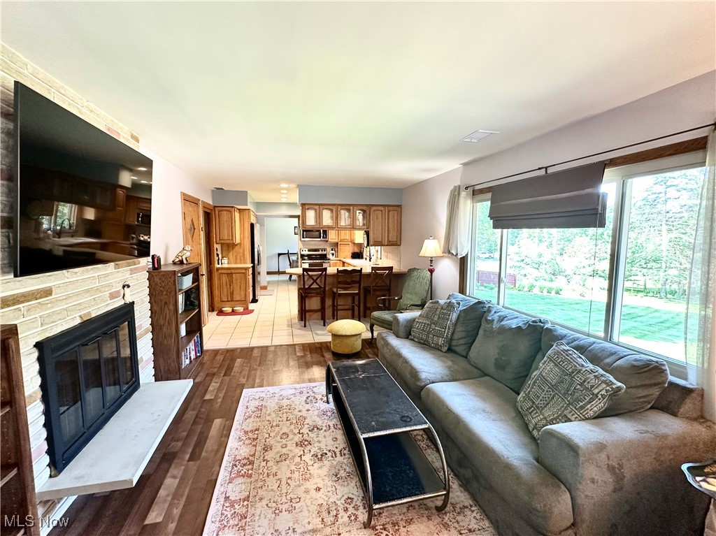 2288 Ritz Manor Drive, Uniontown, Ohio image 21