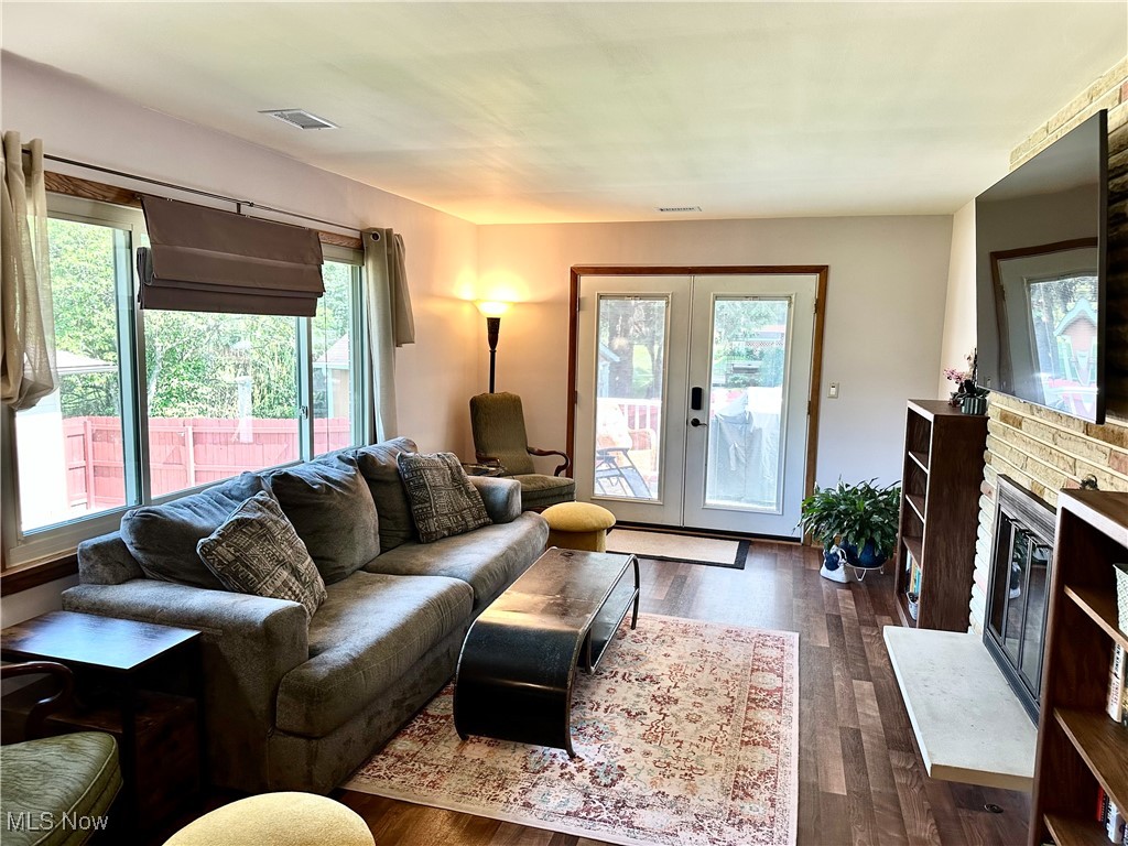 2288 Ritz Manor Drive, Uniontown, Ohio image 22