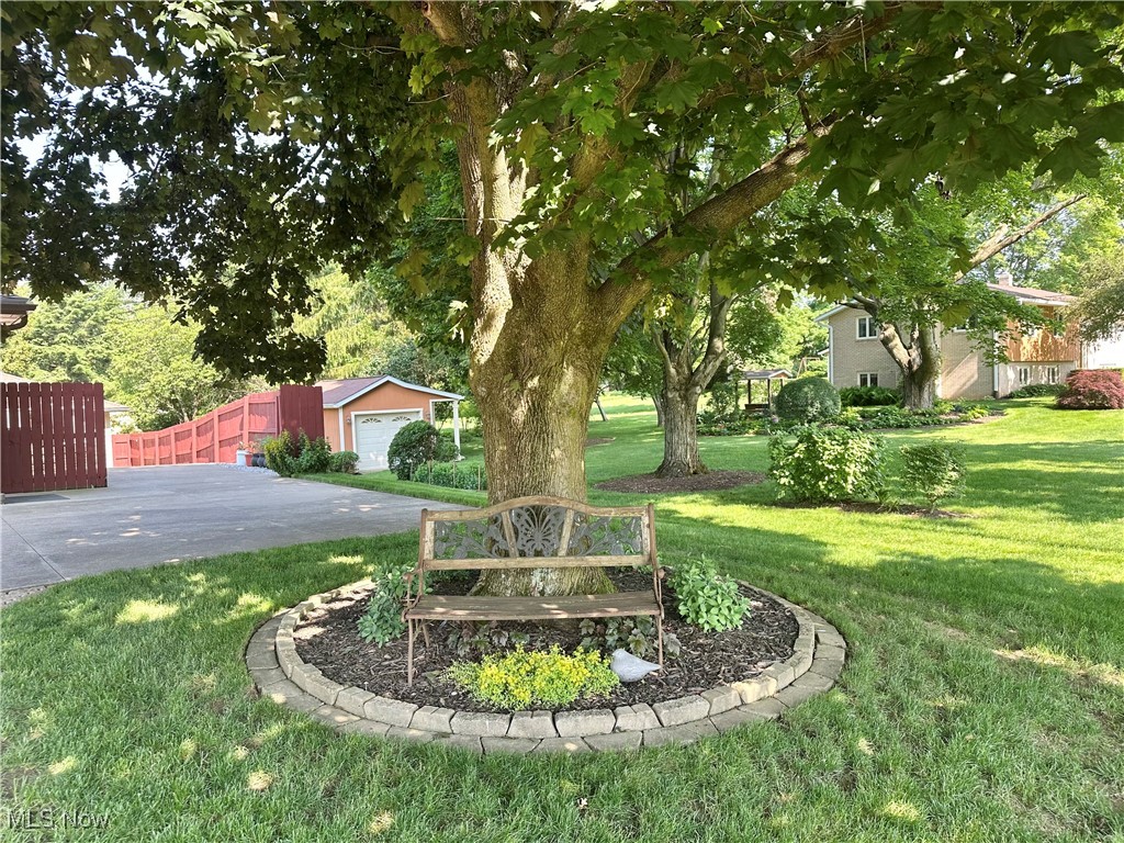 2288 Ritz Manor Drive, Uniontown, Ohio image 10