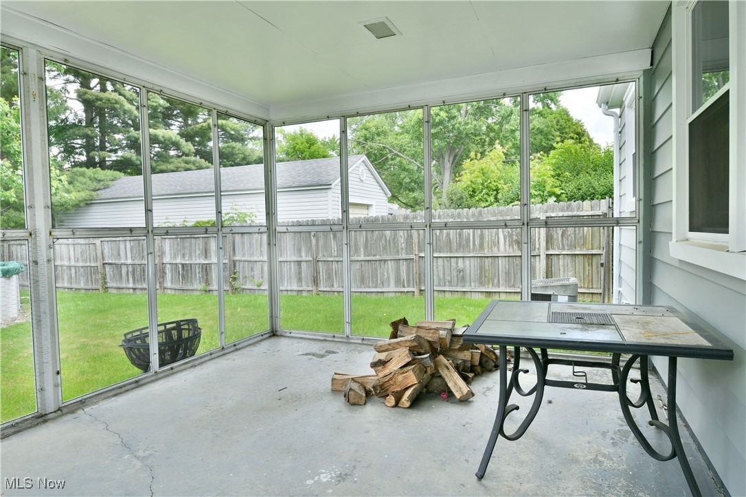 460 Annawan Lane, Youngstown, Ohio image 34