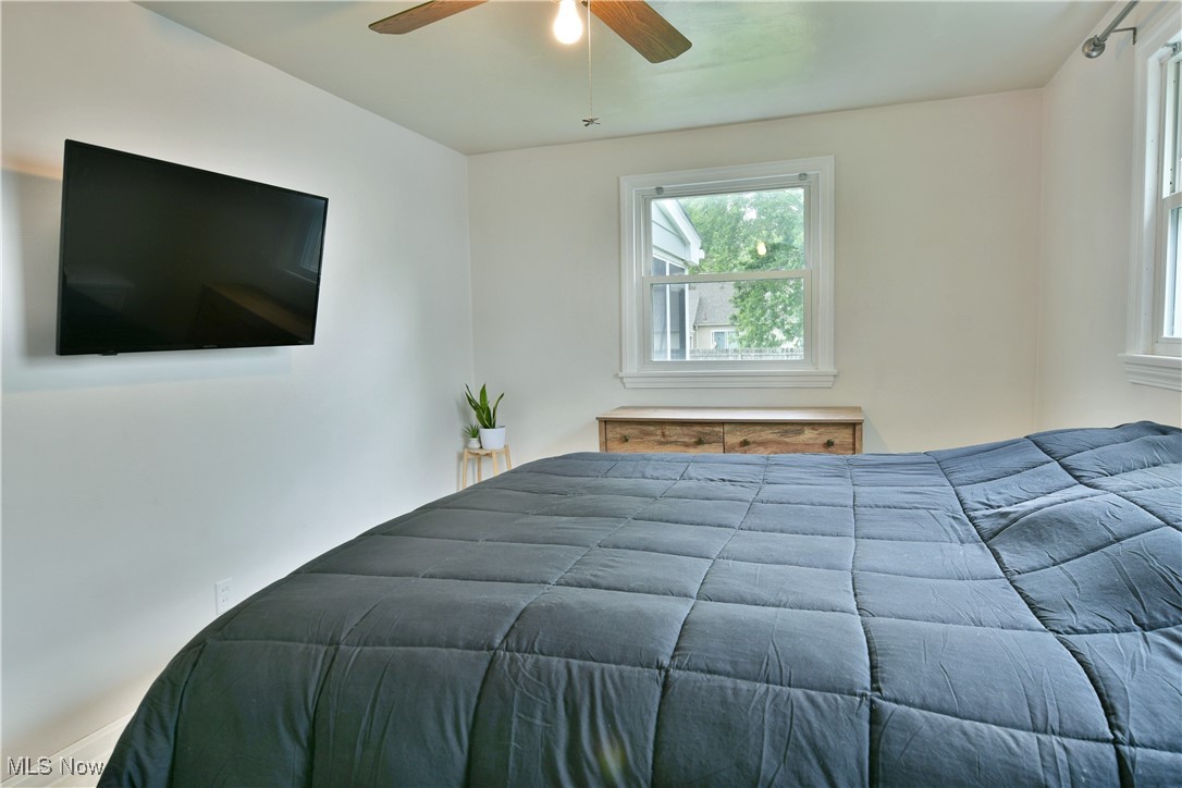 460 Annawan Lane, Youngstown, Ohio image 16