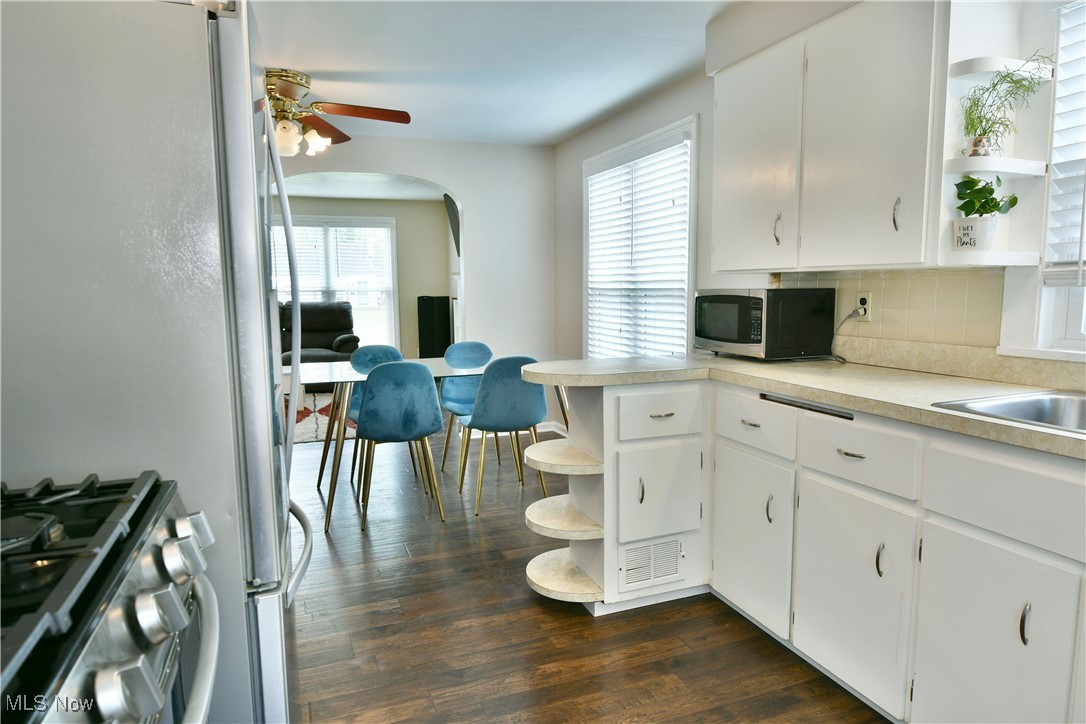 460 Annawan Lane, Youngstown, Ohio image 13