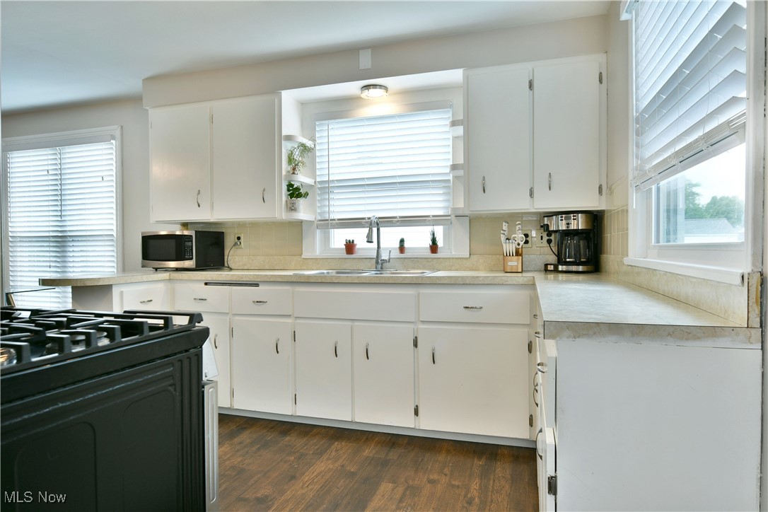 460 Annawan Lane, Youngstown, Ohio image 12